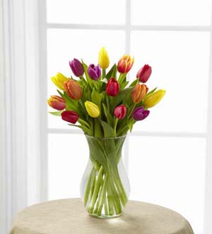 The FTD� Bright Tulips Bouquet
